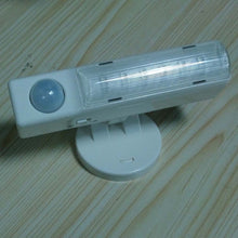 Load image into Gallery viewer, QLEE Motion Sensor Led Porch Light Spotlight Battery Body Detector Night Wall Bulb